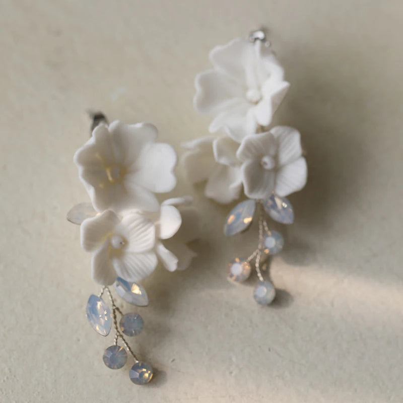 Brincos de cerâmica com flores artesanais, estilos mistos