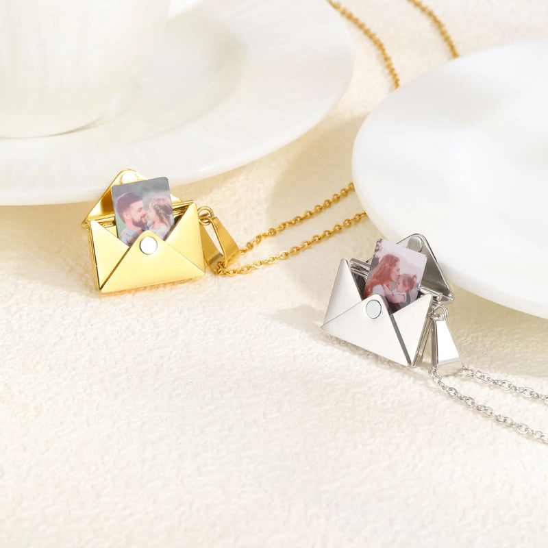 Para Sempre em Mim - Colar com medalhão de foto personalizado
